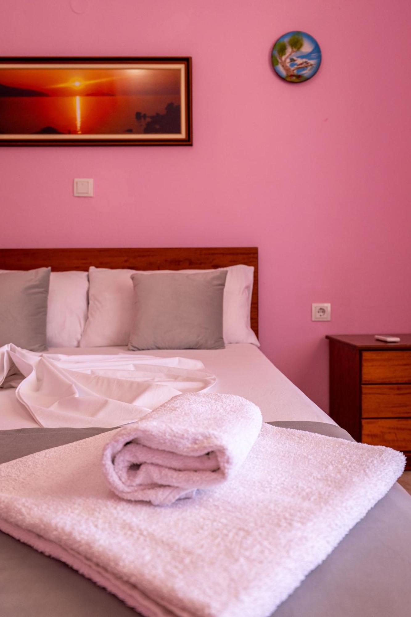 Apart Hotel Alex Himara Zewnętrze zdjęcie