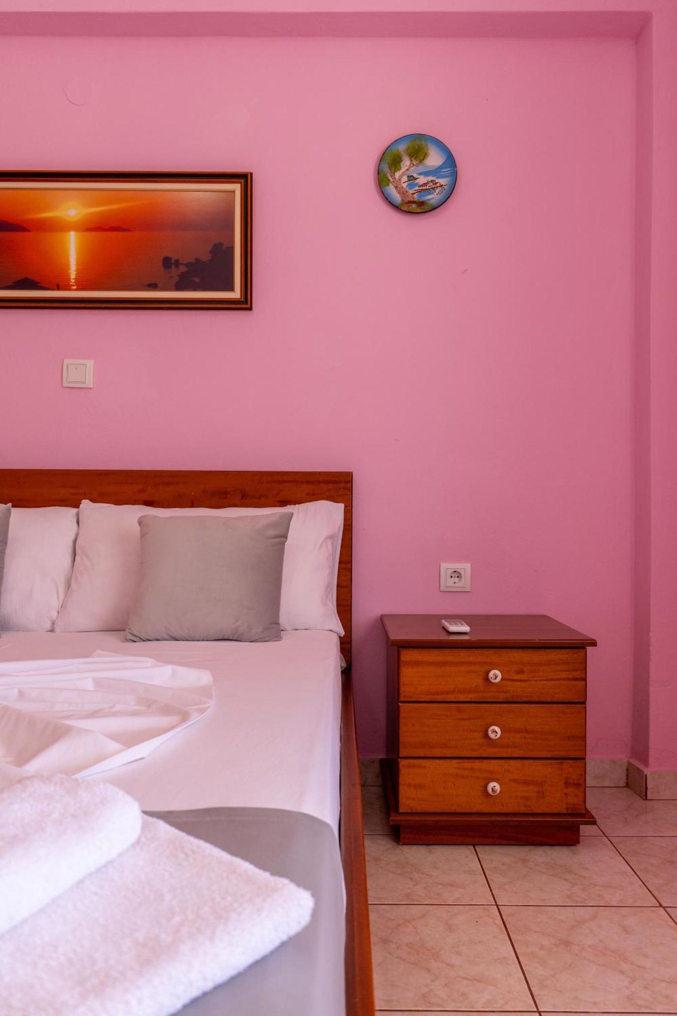 Apart Hotel Alex Himara Zewnętrze zdjęcie