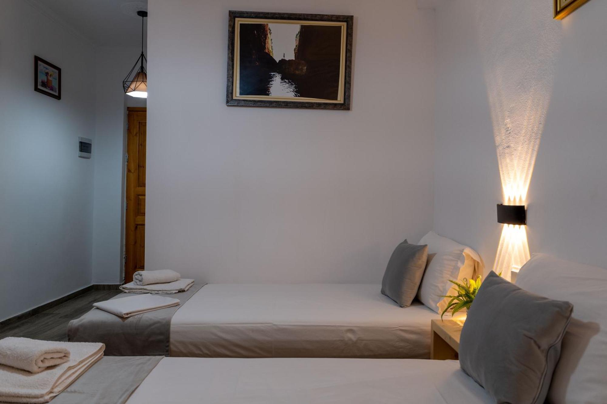 Apart Hotel Alex Himara Zewnętrze zdjęcie