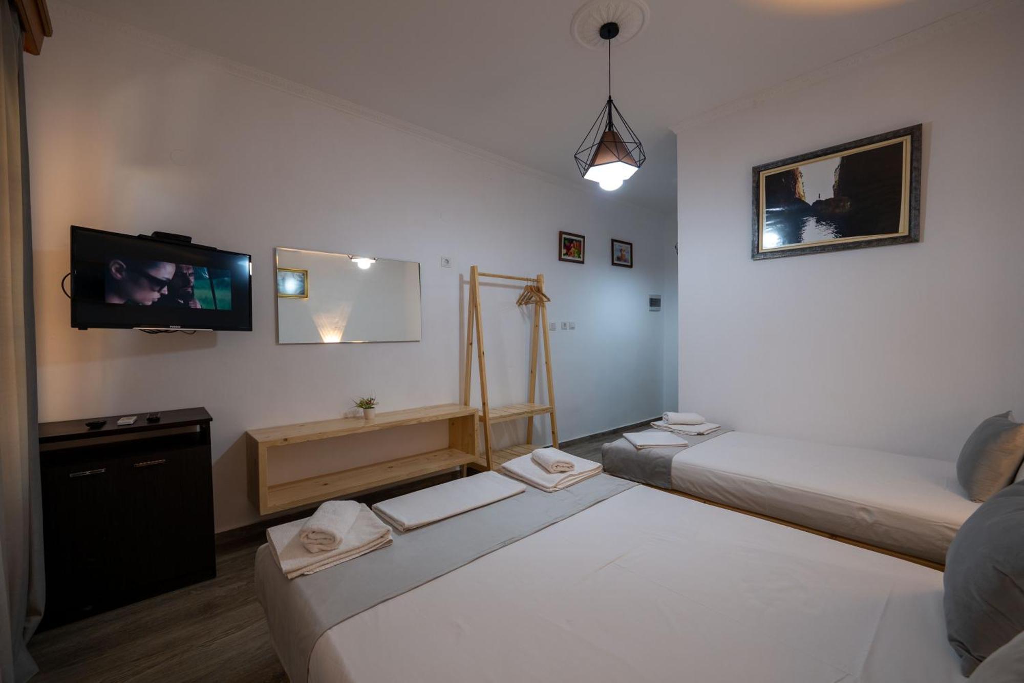 Apart Hotel Alex Himara Zewnętrze zdjęcie