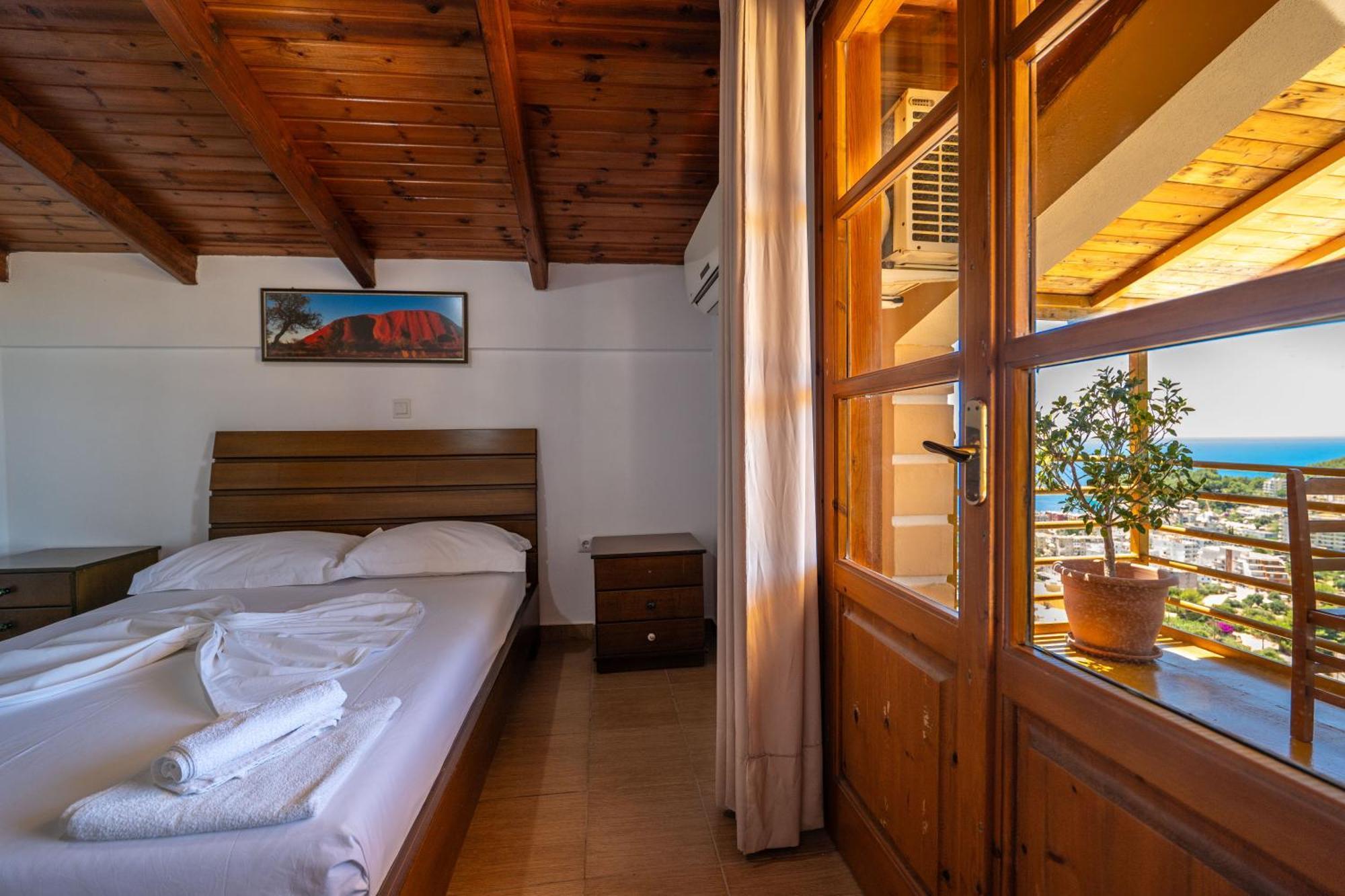 Apart Hotel Alex Himara Zewnętrze zdjęcie