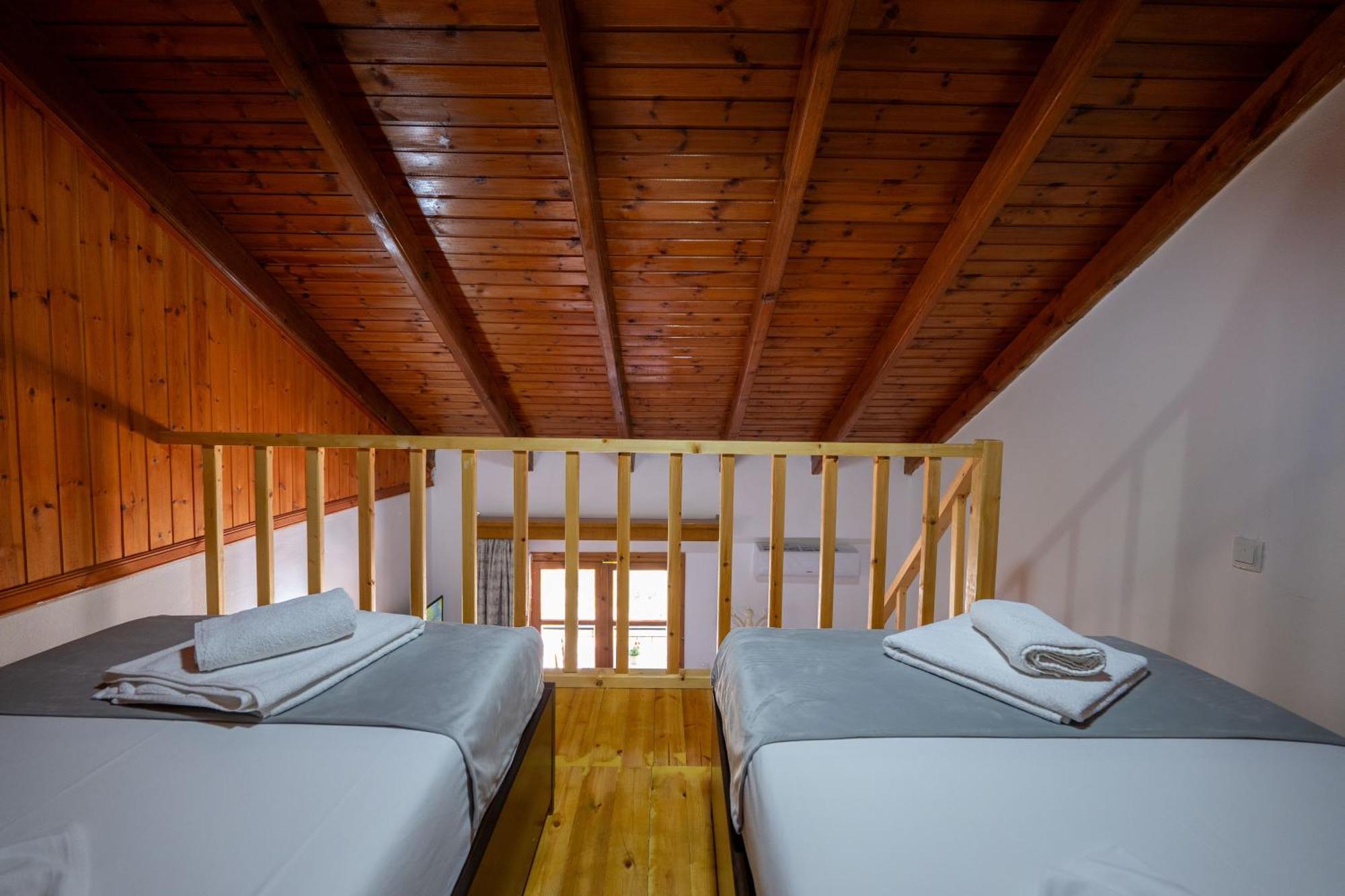 Apart Hotel Alex Himara Zewnętrze zdjęcie