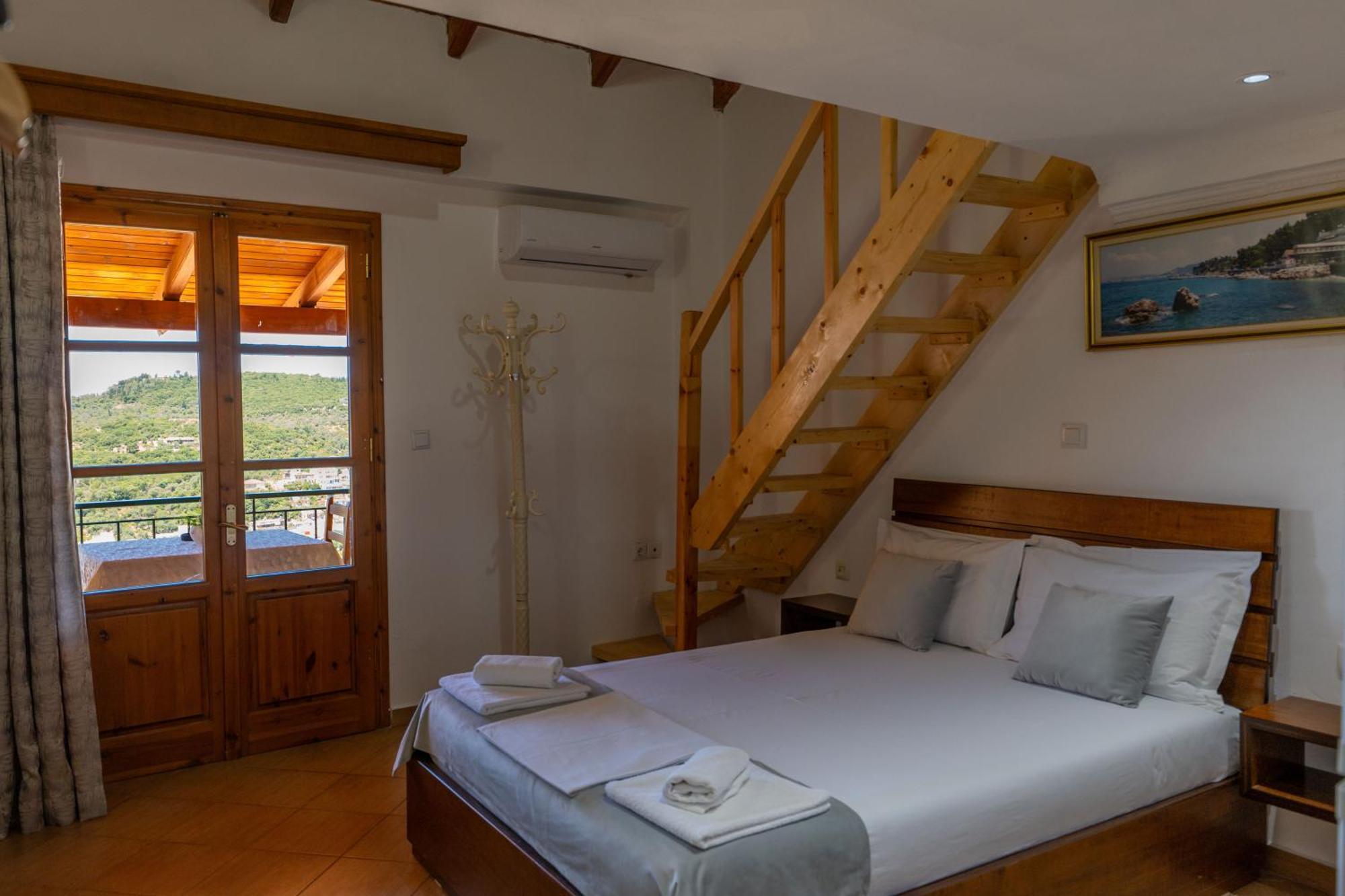 Apart Hotel Alex Himara Zewnętrze zdjęcie