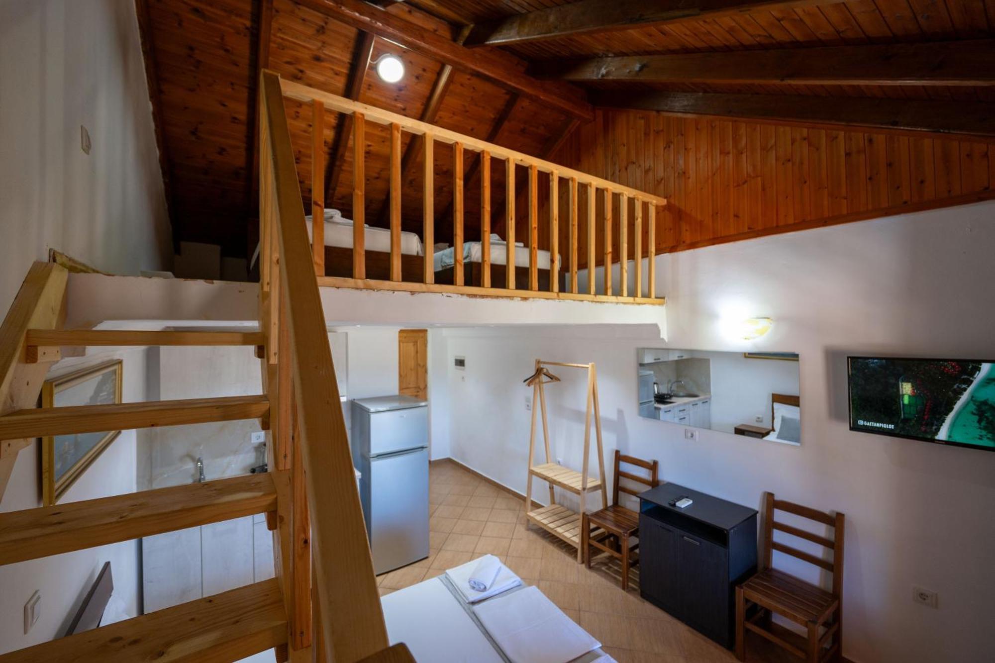 Apart Hotel Alex Himara Zewnętrze zdjęcie